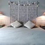 Bed & Breakfast Les Hotes Du Paradis
