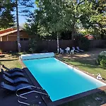 Les Hotes Du Paradis