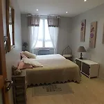 Les Hotes Du Paradis Bed & Breakfast Forges (Charente-Maritime)