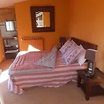 Les Hotes Du Paradis Bed & Breakfast 3*