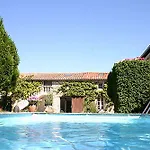 Les Hotes Du Paradis 3*
