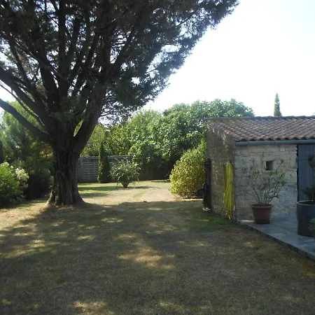 Les Hotes Du Paradis