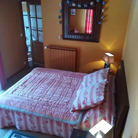 Les Hotes Du Paradis 3* Forgès