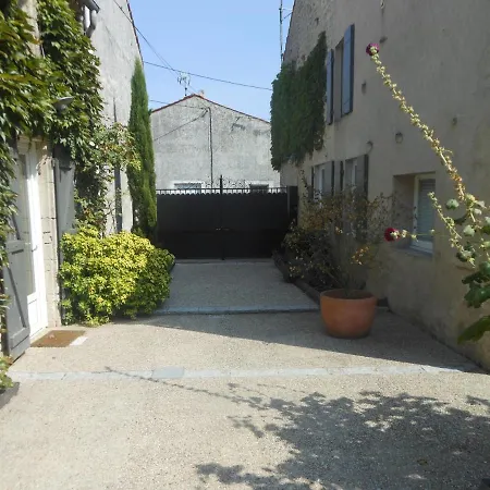 Bed & Breakfast Les Hotes Du Paradis