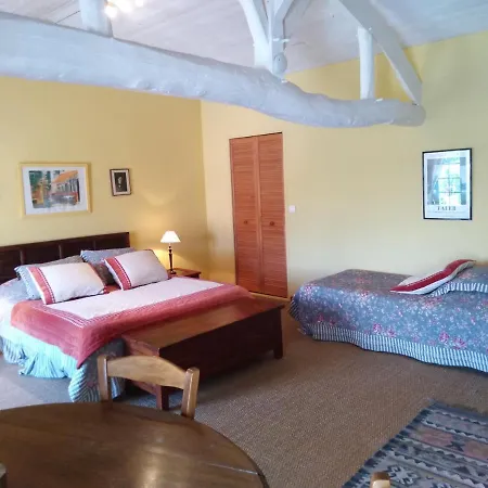 Les Hotes Du Paradis 3*