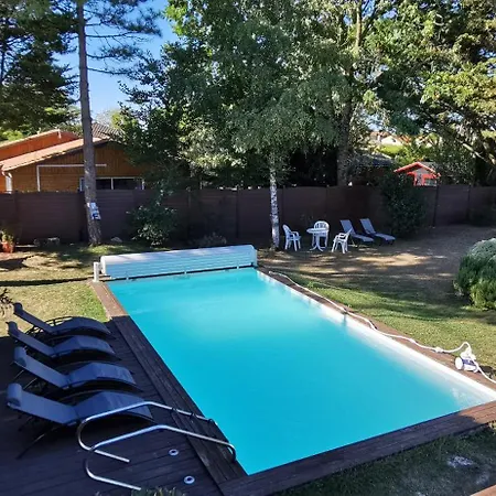Les Hotes Du Paradis
