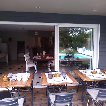 Bed & Breakfast Les Hotes Du Paradis