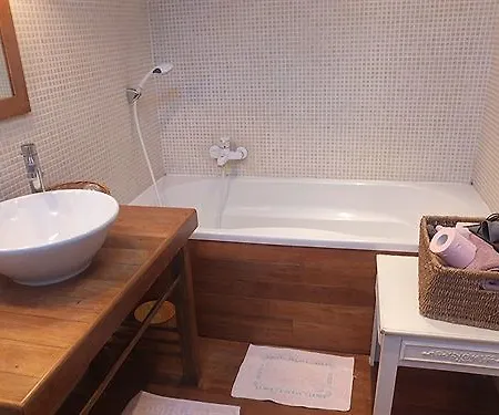 Les Hotes Du Paradis 3*