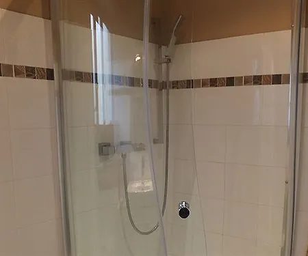 Les Hotes Du Paradis B&B Forgès