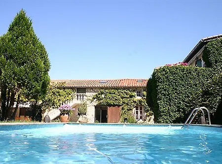 Les Hotes Du Paradis 3*